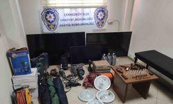 Tekirdağ’da evden hırsızlık malzemeleri ve silahlar çıktı