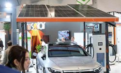 Akaryakıt istasyonları elektrikli araç dönemine solar enerjiyle hazırlanıyor
