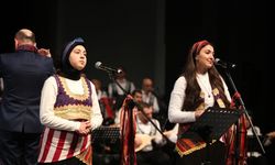 Bursa’da ''Hey Gidi Karadeniz’' konseptli bir konser verildi.