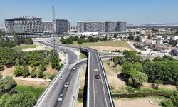 Bursa'da  köprü ve kavşak çalışmalarına bir yenisi daha eklendi.