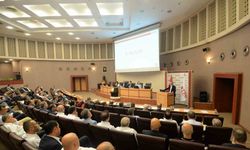 İbrahim Burkay: "Reel sektörün finansmana erişimi kolaylaştırılmalı"