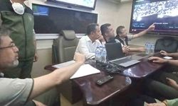 Tarım ve Orman Bakanı Yumaklı yangından etkilenen köyleri ziyaret etti