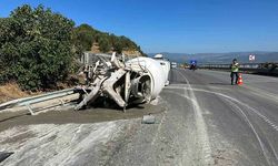 İki beton mikseri kafa kafaya çarpıştı: 1 ölü, 1 ağır yaralı