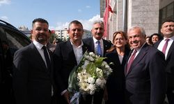 Özgür Özel:  ''Nilüfer partimizin yüz akı belediyelerinden biri''