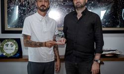 Bursaspor'da Ahmet İlhan Özek'le Yollar Ayrıldı