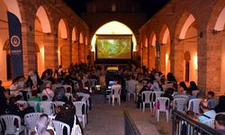 Yıldırım'da Yazlık Sinema Keyfi: Nostalji Yeniden Canlanıyor