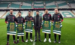 Bursaspor Başkanı Enes Çelik'ten Tebrik