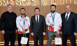 Bursa’yı Şayık Kardeşler Gururlandırdı