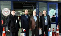 Bursa'nın Sağlık Ordusuna Karanfilli Teşekkür!