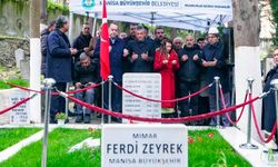 Özgür Özel’den  Şehitlik ve Kabir Ziyaretleri!