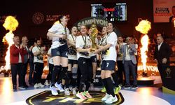 Bursa Büyükşehir Belediyespor Hentbolda Şampiyon