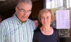 Merhum Deniz Baykal'ın eşi Olcay Baykal vefat etti