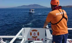 Marmara Adası açıklarında arızalanan tekne kurtarıldı