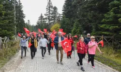 Cumhuriyet coşkusu Uludağ'ın zirvesinde yaşandı