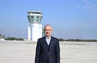 Hava yolu ile seyahat eden yolcu sayısının 199 milyonu geçti