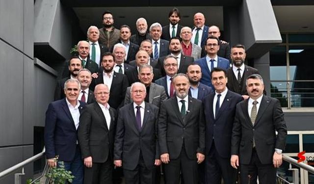 Belediye Başkanlarından Bursaspor'a Destek Ziyareti
