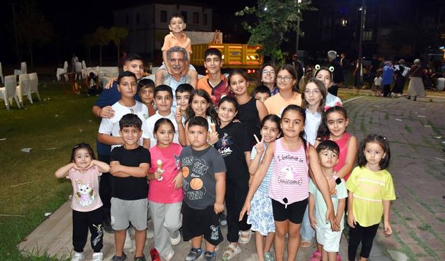 Gemlik'te Çocuklara Açık Hava Sinema Keyfi Başladı!