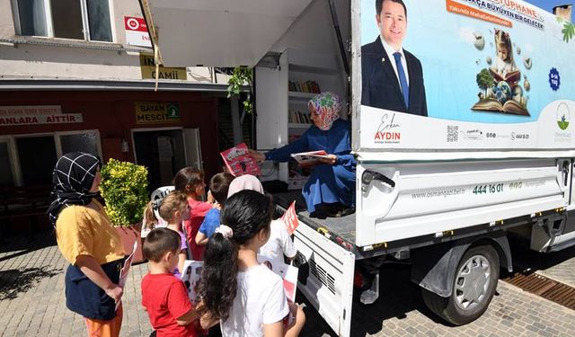 Kütüphane çocukların ayağına kadar gidiyor