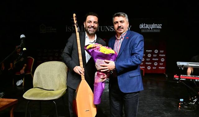 İsmail Altunsaray, Türküleriyle Mest Etti