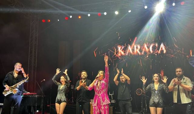 Yılın Son Dev Konseri: Işın Karaca  Ayakta Alkışlattı