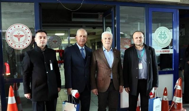 Bursa'nın Sağlık Ordusuna Karanfilli Teşekkür!