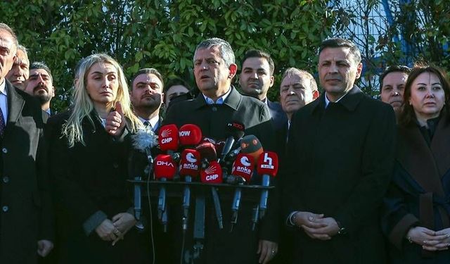 Özgür Özel: "Bu Mahkemeyi Canlı Yayınlayın!"