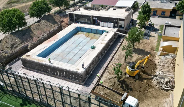 Yıldırım'da 4 mevsim havuz keyfi başlıyor