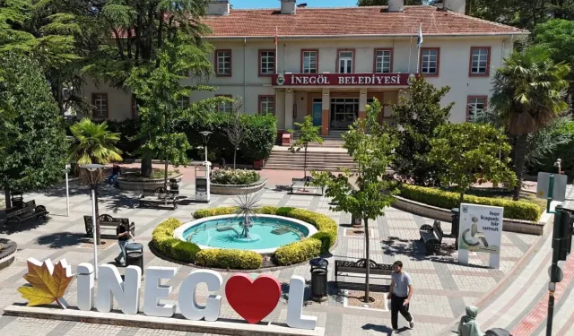 Eski  Belediye binası , Gençlik Merkezi'ne dönüşüyor