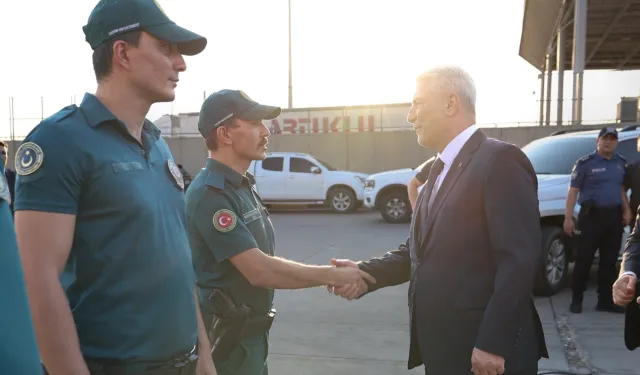 Habur'dan yılın ilk yarısında 4 bin 98 yolcu girdi