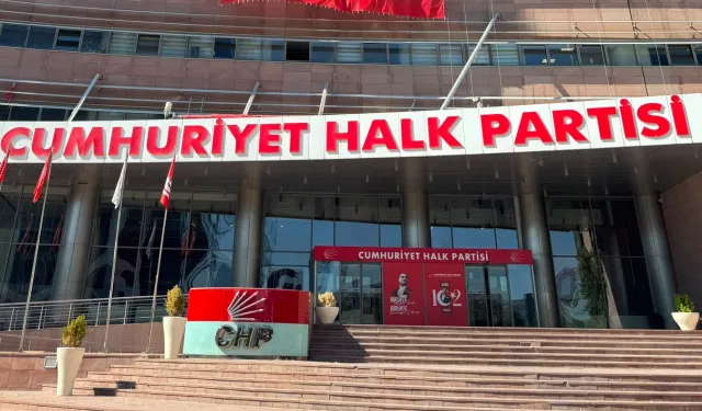 CHP'den belediye başkanı transfer iddialarına sert yanıt
