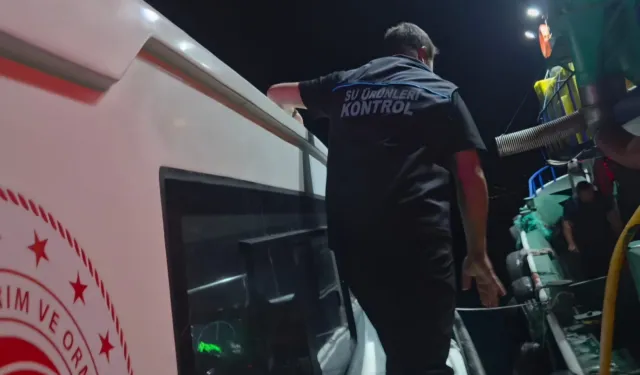 Bursa'da 8 ton kaçak midyeye el konuldu