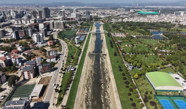 Mihraplı Deresi'nde dere temizliği mesaisi