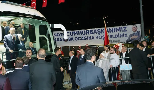 Erdoğan baba ocağı Rize'nin Güneysu ilçesine gitti.