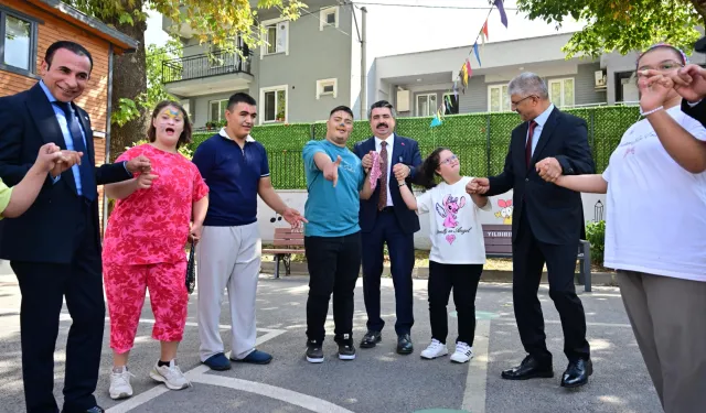 Yıldırım'da özel öğrencilerin heyecanına ortak oldu