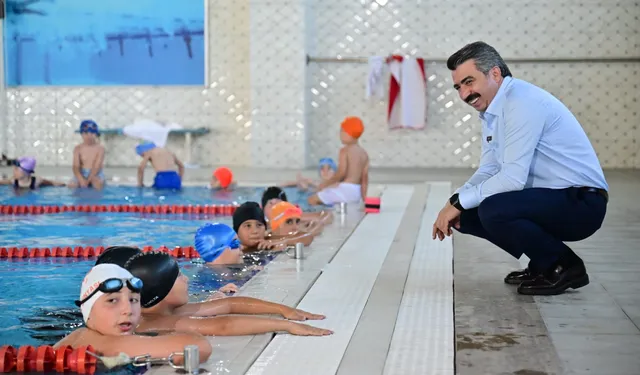 Yıldırım Belediyesi Kış Spor Okulları'nı hizmete aldı.