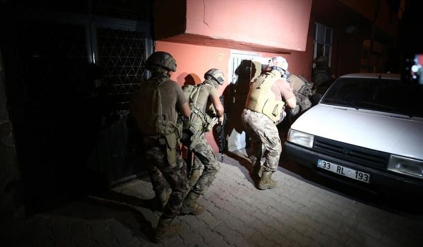 Mersin'de PKK/KCK operasyonunda 9 zanlı yakalandı
