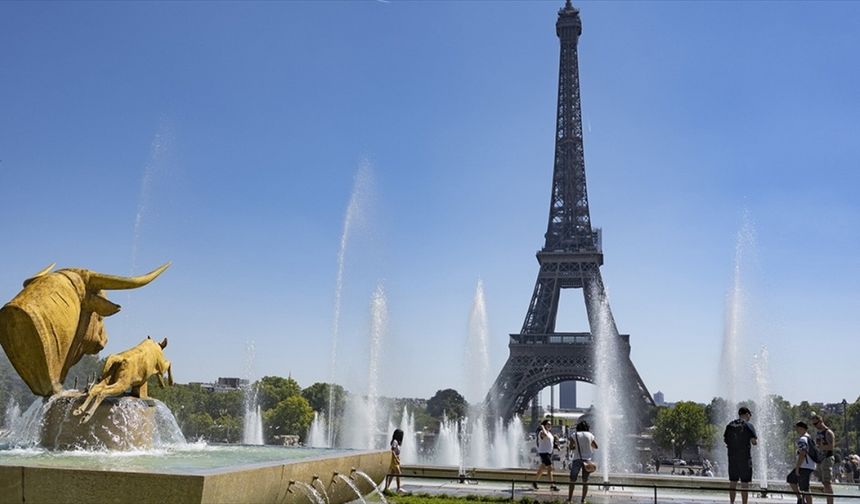 Fransa'da kavurucu yaz sıcakları nedeniyle 2 bin 816 kişi yaşamını yitirdi