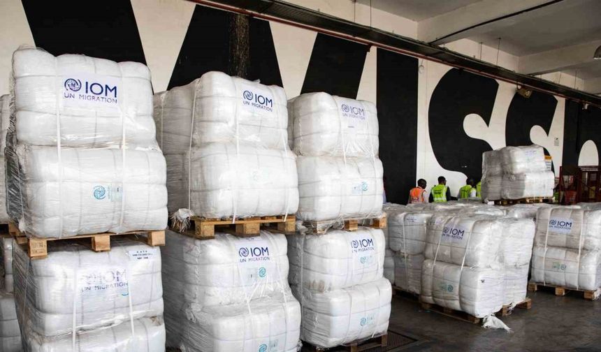 Birleşmiş Milletler Göç Örgütü’nün 240 tonluk yardımı