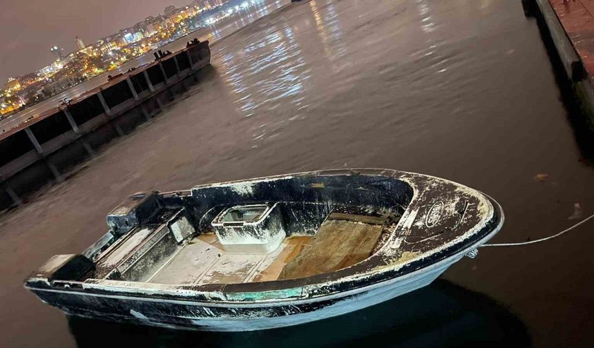 İstanbul’da 4 ton kaçak midye ele geçirildi