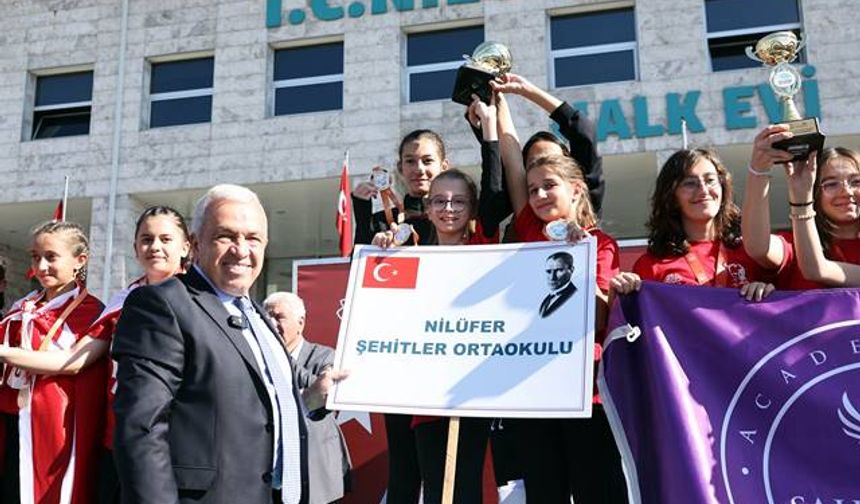 Nilüfer'de “Cumhuriyet Koşusu” ile bayram coşkusu başladı