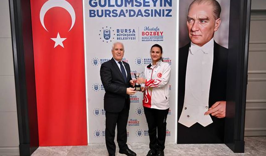 Bozbey, dünya şampiyonu Dilek Yavaş’ı ağırladı