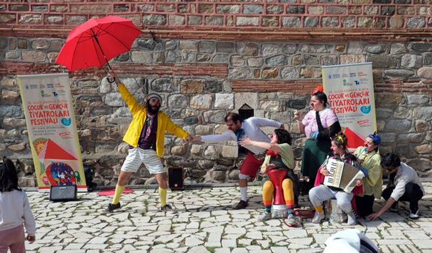 Tiyatro Festivali Muhteşem Bir Gala ile Sona Erdi