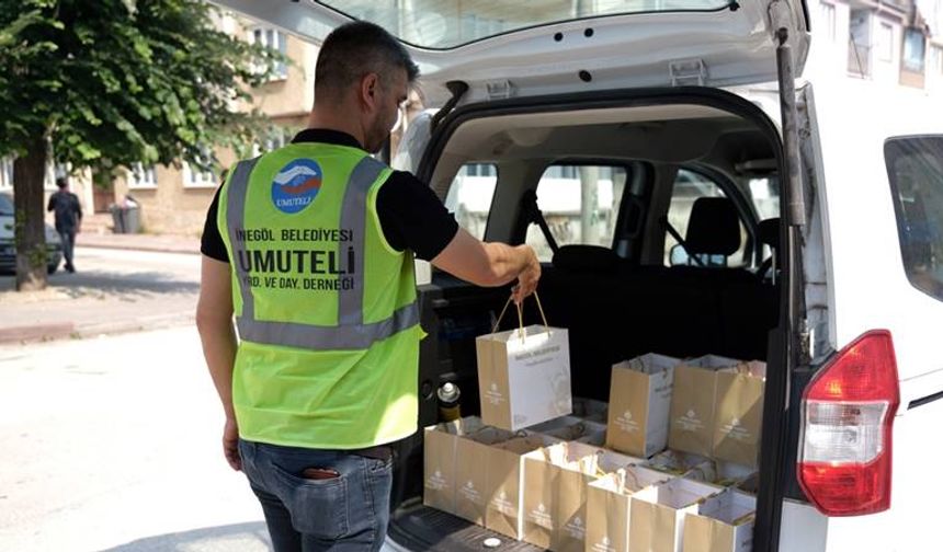 İnegöl Belediyesinden Bayram Öncesi Gönül Köprüsü