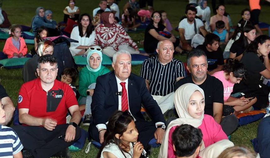 Mobilfest ile bilim dolu gece yaşandı
