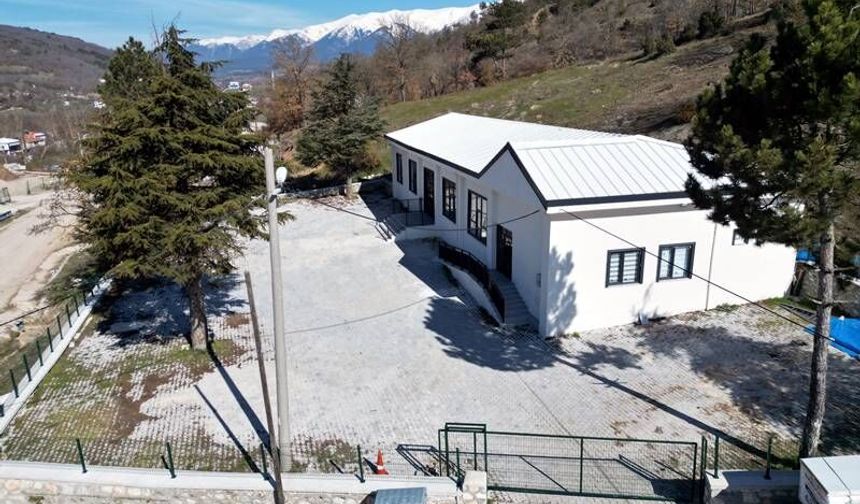 Keles'in Dağ Mahallelerine Bursa Büyükşehir Eli Değdi