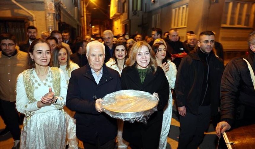 Davul Zurna Eşliğinde Sahur Yürüyüşü