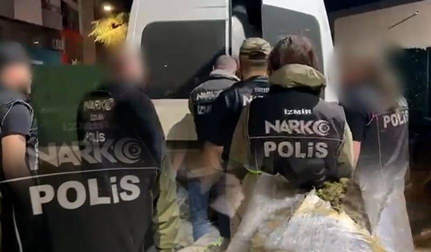 İzmir'de Zehir Tacirlerine Dev Darbe!