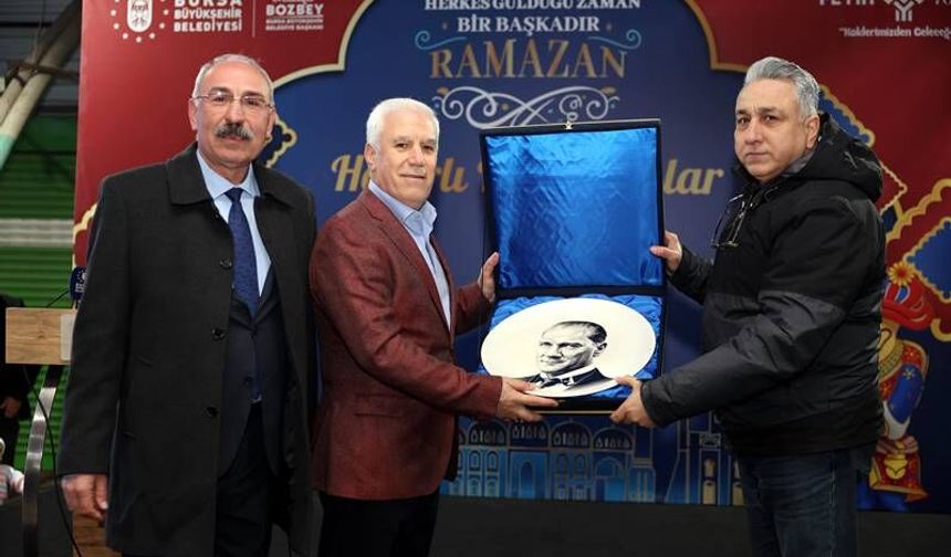 İzniklilerle Başkan Bozbey iftarda buluştu