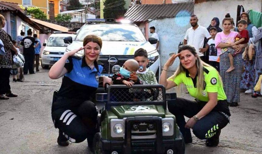 Küçük Bir Kalpte Büyük Bayram Sevinci!