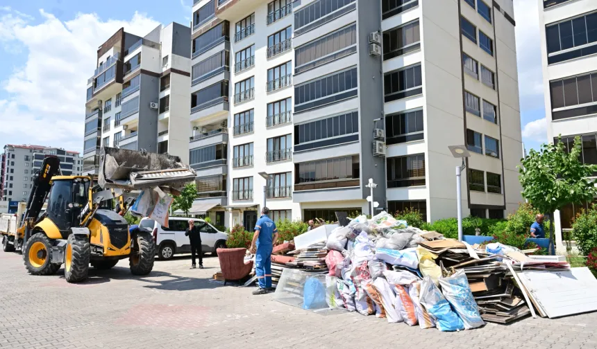 Yıldırım'daki yangının yaraları sarılıyor